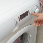 【筑波大学生の一人暮らしお役立ち情報】狭いベランダでも大丈夫！洗濯のコツ！！